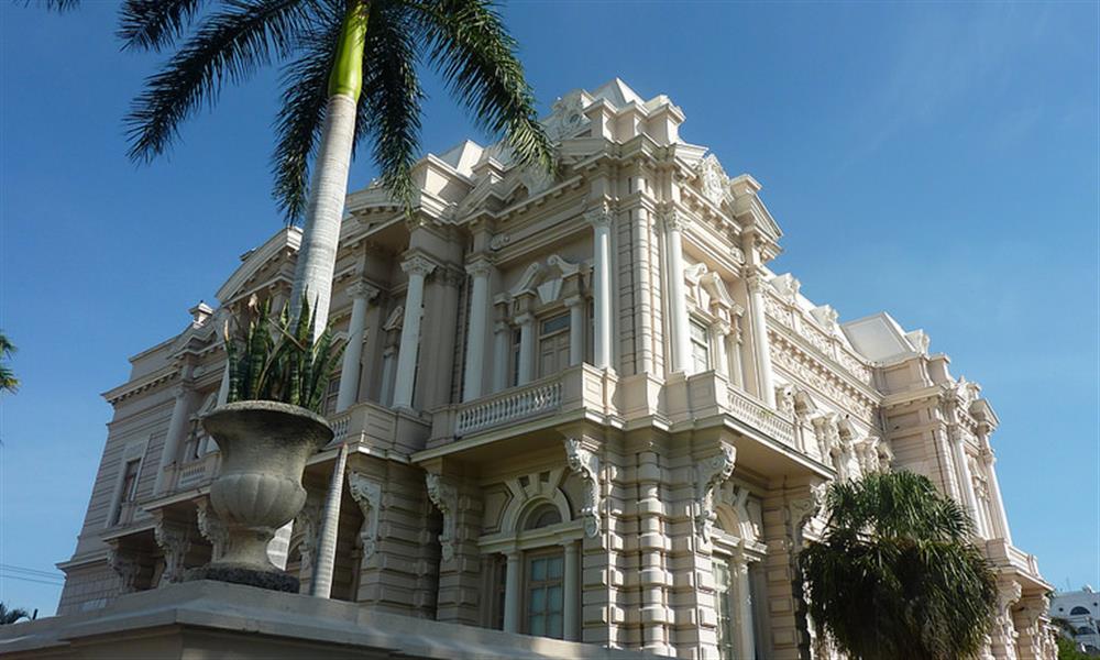 Encanto, historia y maravilla en el Centro Histórico de Mérida