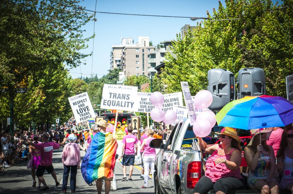 Canada ciudades gay friendly parade
