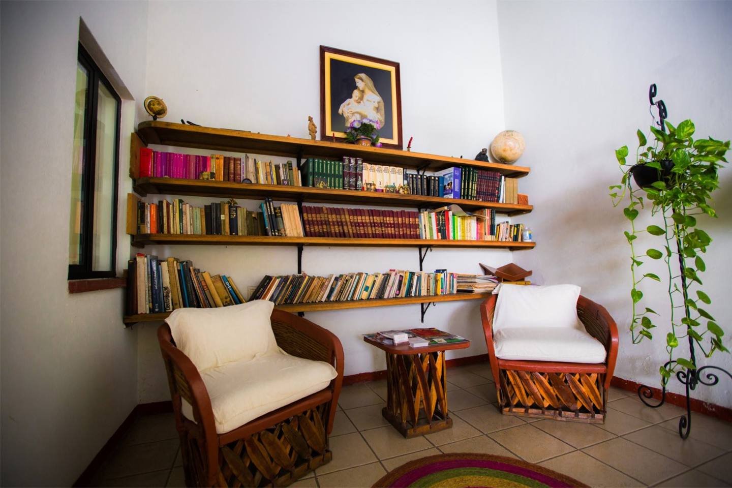 Dónde dormir en Comala como turista y como local airbnb suite terraza