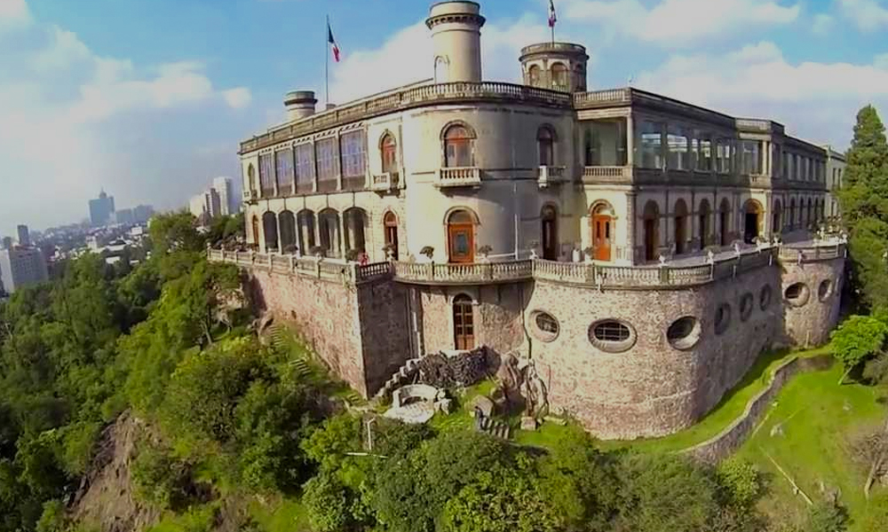 Atractivos en la Ciudad-de-México-que-no-te-puedes-perder-Chapultepec