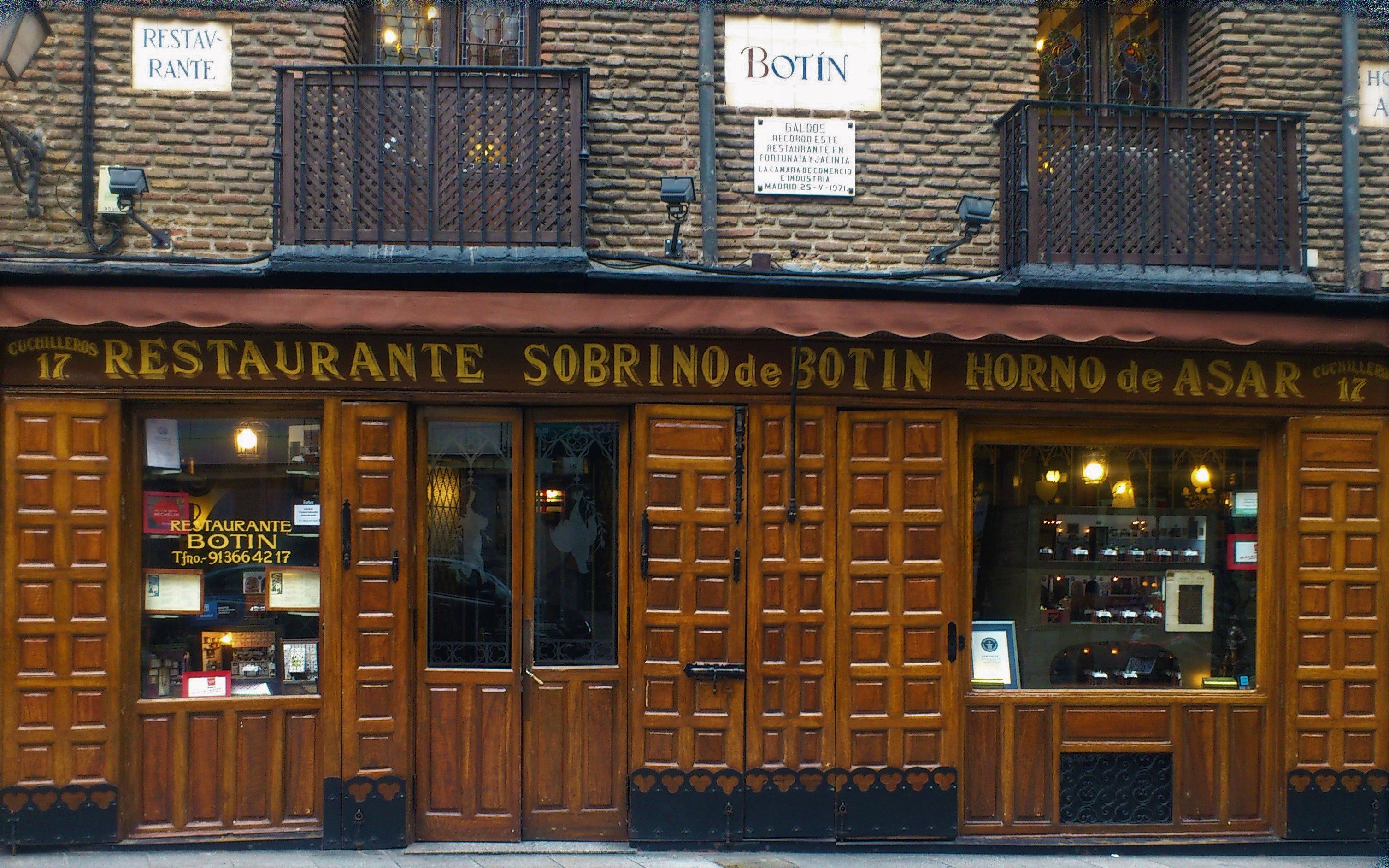 Qué y dónde comer en Madrid, España