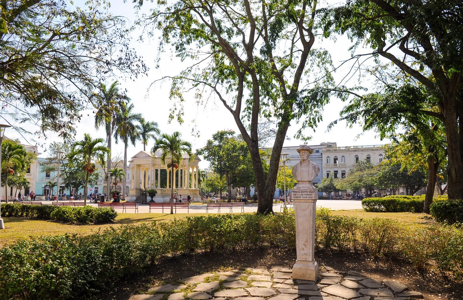 Recorrido por tres ciudades de Cuba en un día