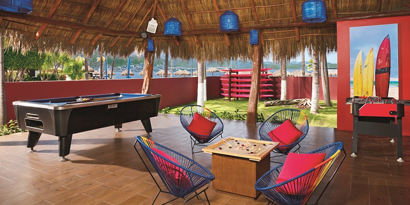 los mejores hoteles para niños en Puerto Vallarta Los niños mayores de 12 años podrán divertirse en el Core Zone Teen’s Club.