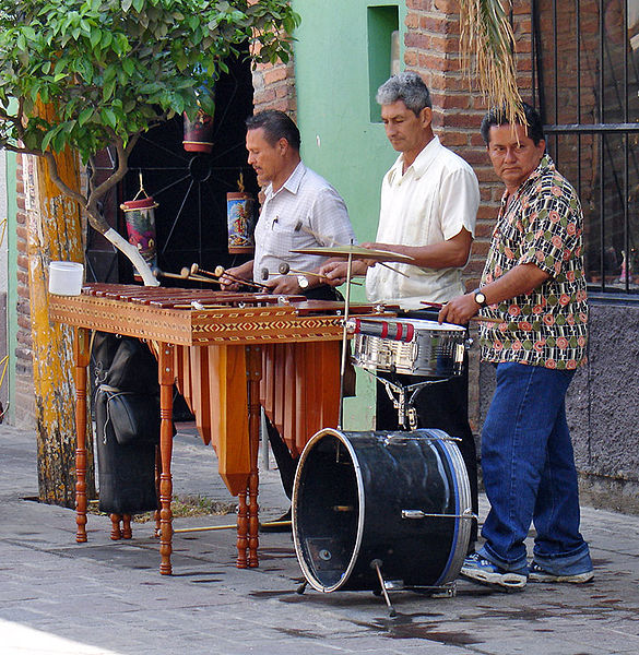 La historia de la marimba de Chiapas y todo lo que tienes que saber
