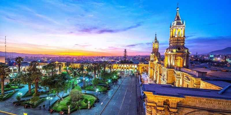 cuánto cuesta viajar a Perú