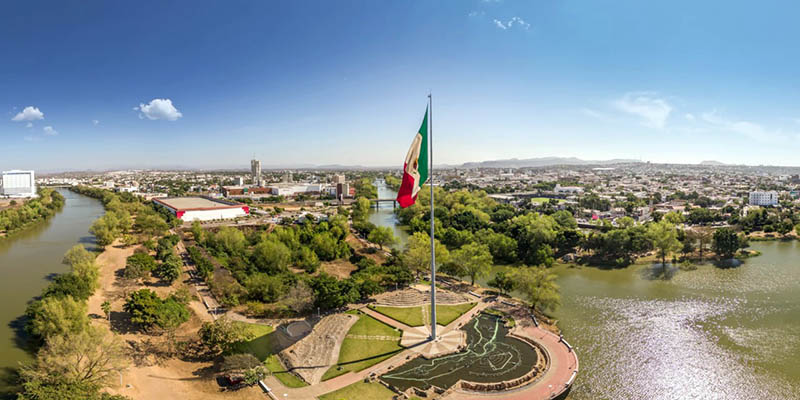 Ir a su malecón, una de las actividades que hacer en Culiacán