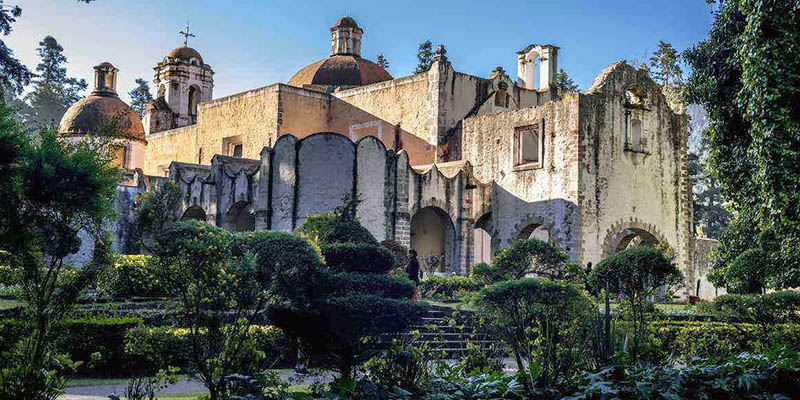 que-hacer-en-el-desierto-de-los-leones-convento2