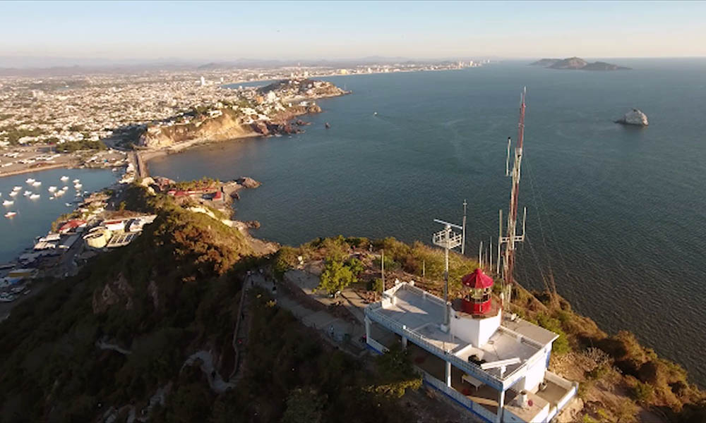 faro-de-mazatlan-cima