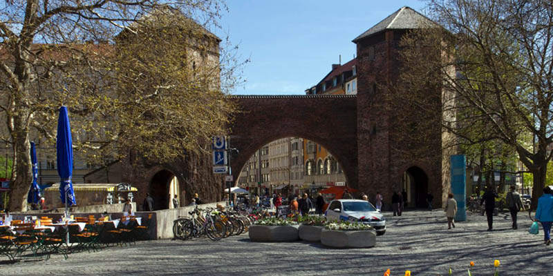 La puerta más antigua de Múnich