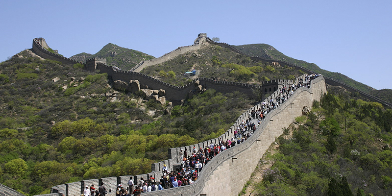 Tras coronavirus, reabre la sección Badaling de la Muralla China
