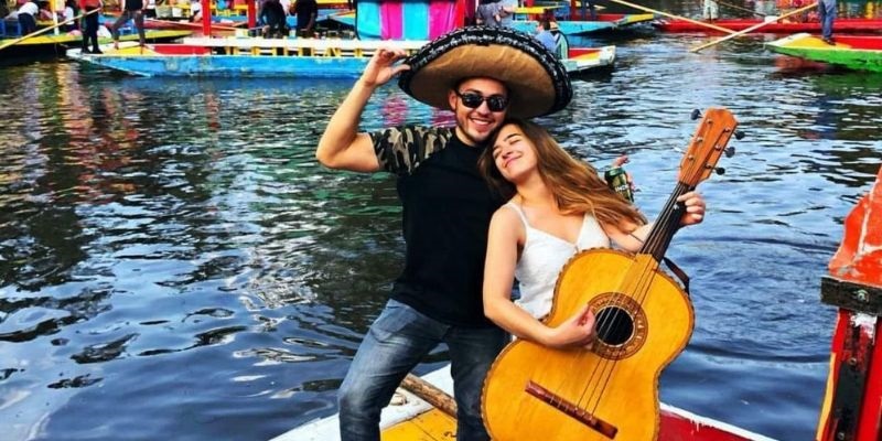 ¡Extra, extra! trajineras de Xochimilco en descuento