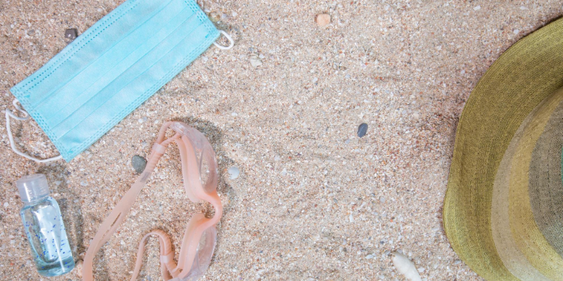 ¿Cómo cuidarte del COVID-19 en la playa?