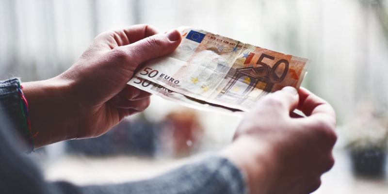 ¿Qué saber antes de viajar a España?