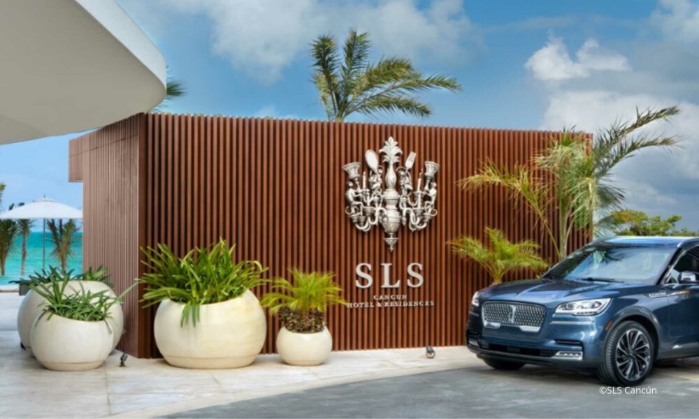 bungalow sls cancun