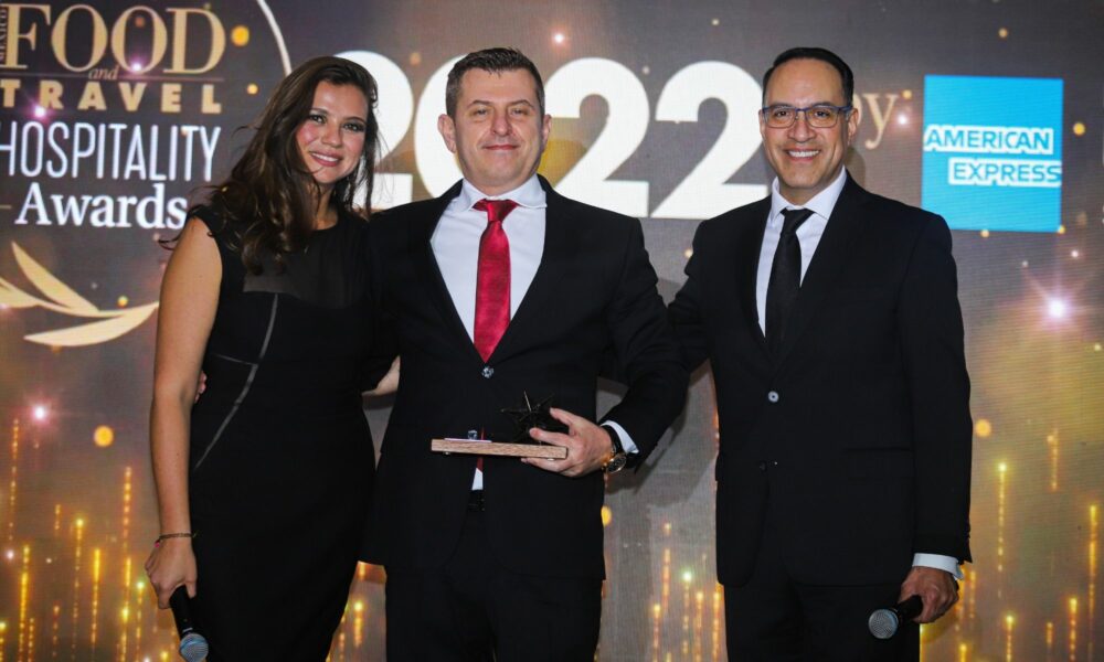 megatravel empresario del año