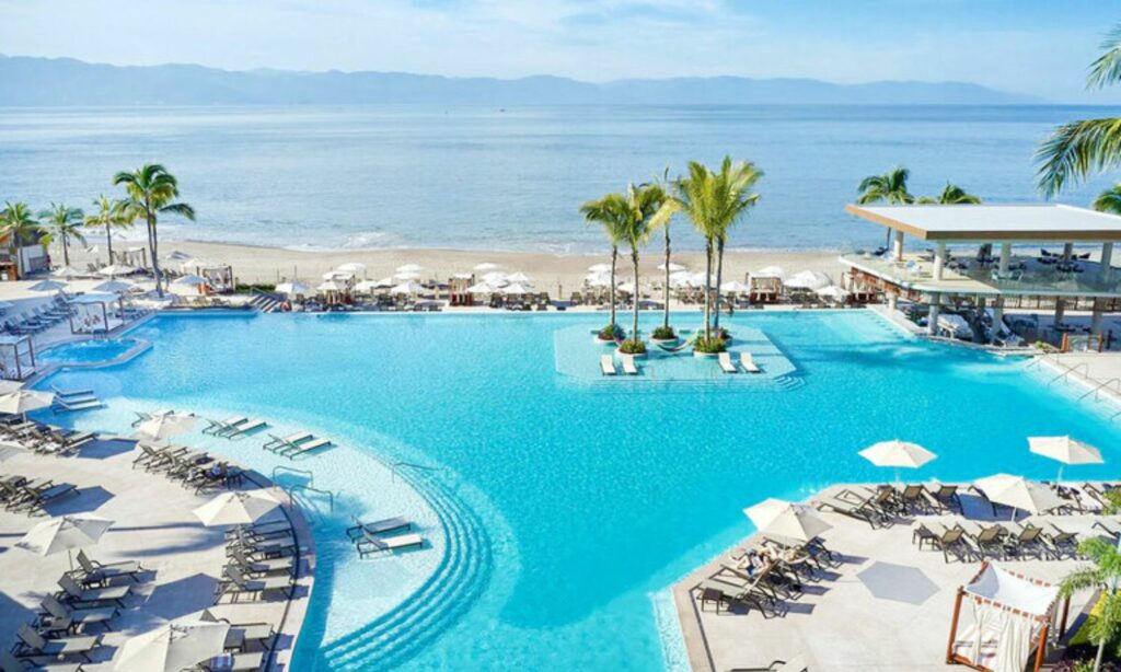 Marriott Puerto Vallarta Resort & Spa