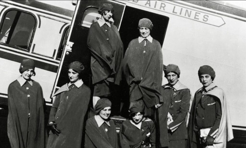 ellen church el primer vuelo con enfermeras a bordo