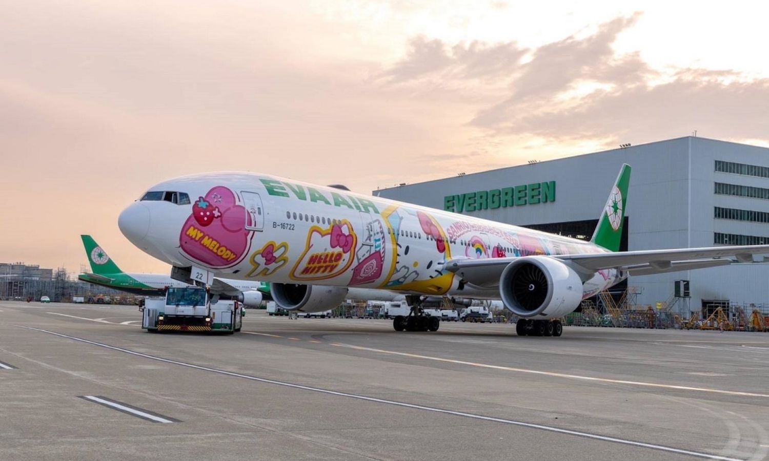 estrategia hello kitty jet de eva air