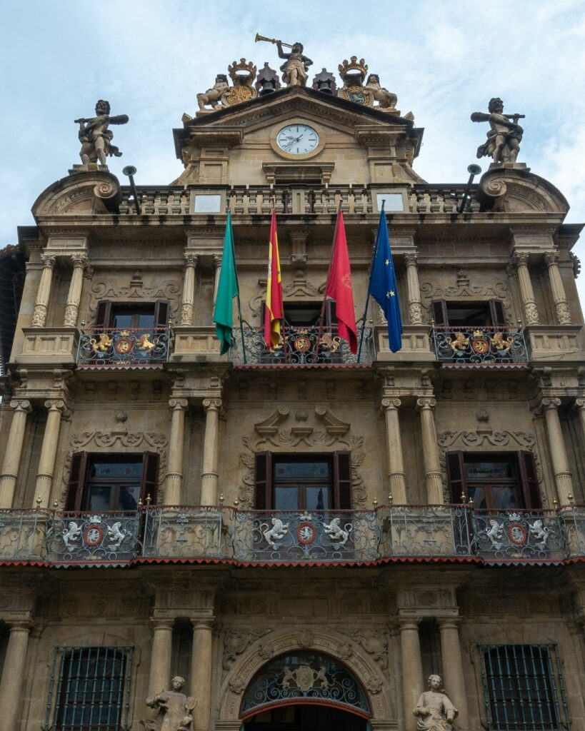 Pamplonada en España