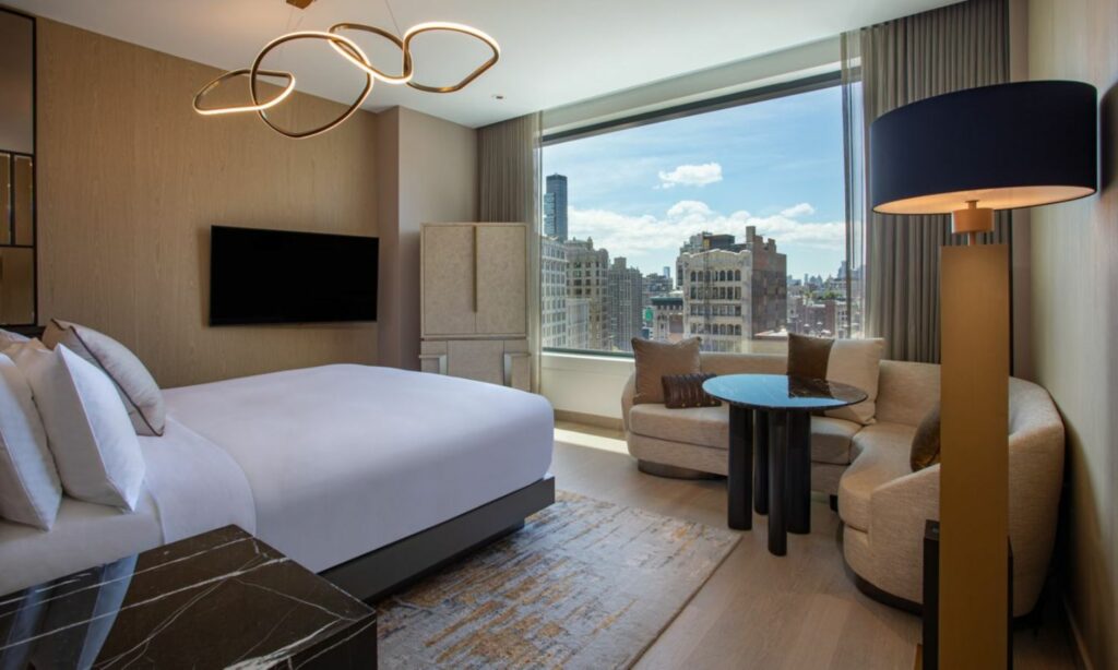 mitos-nyc-hotel-vista