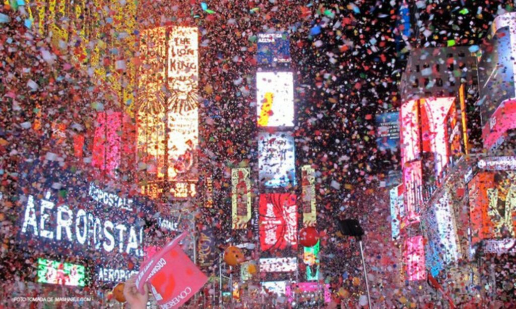 times-square-mito-diez