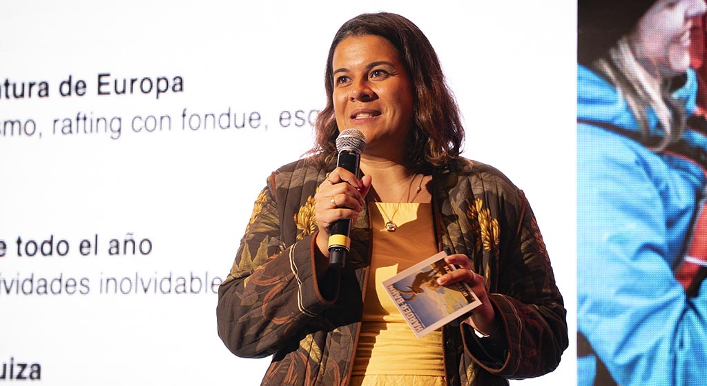 Celina Finger, representante de Interlaken Tourism, durante Meet the Swiss, misión de ventas de Suiza en México organizada por Monnarka Travel Marketing