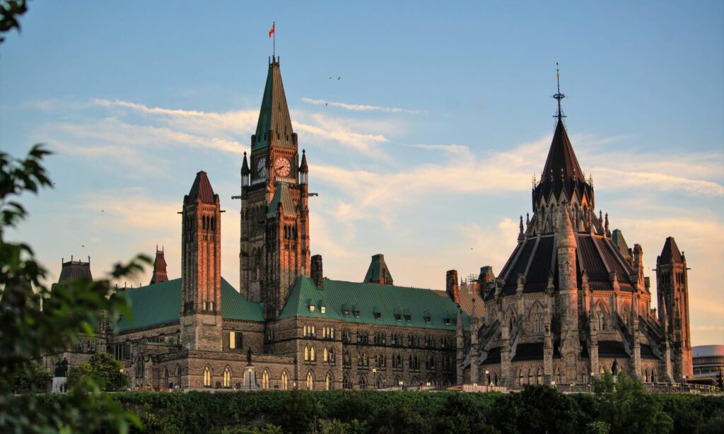 sede-del-parlamento-federal-ottawa-canada