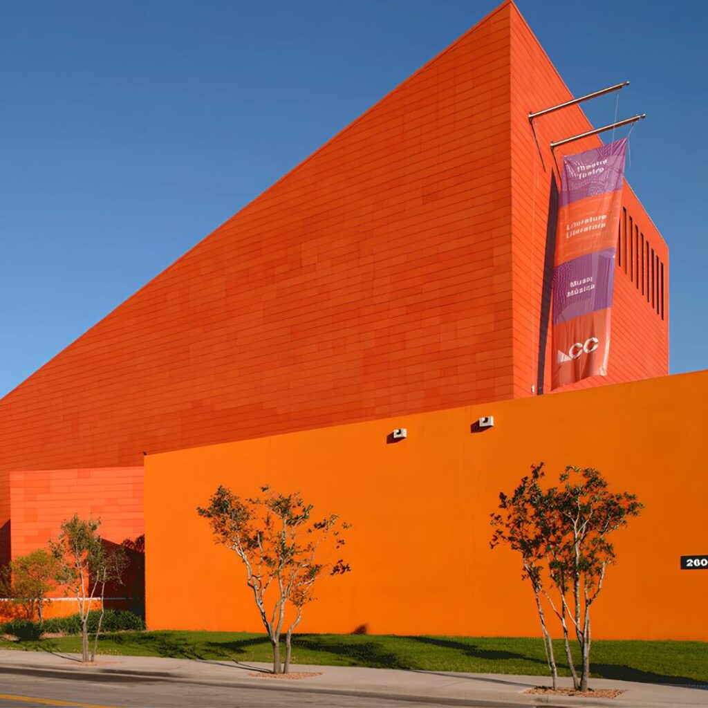 latino-cultural-center.dallas